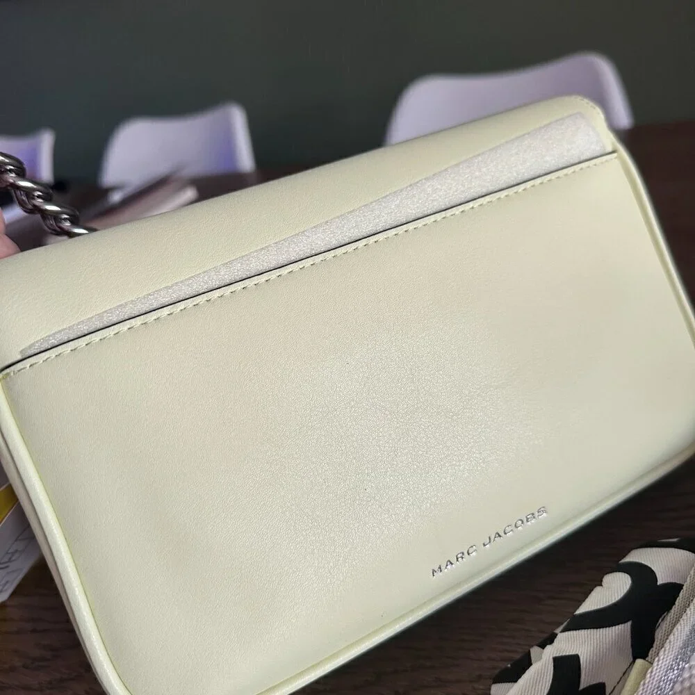 NWT! New Marc Jacobs J Marc Shoulder Bag -Smooth leather -Tender Yellow